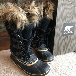Sorel Joan of arc waterproof boots